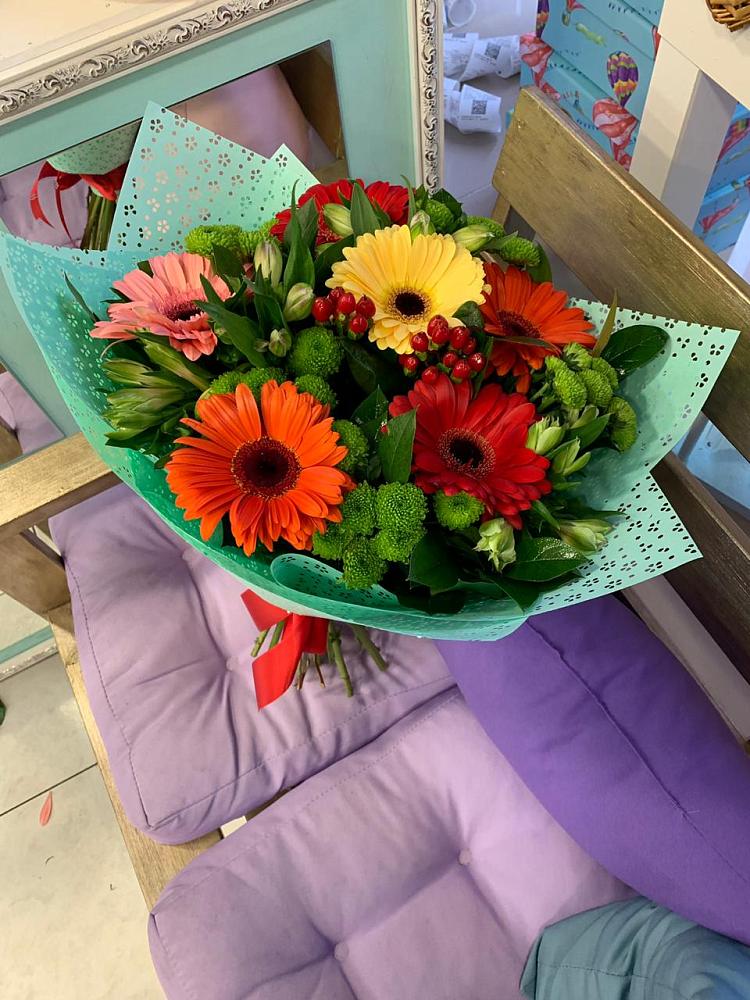 Букет цветов из: Герберы, Хризантемы и Альстромерии в Спасс