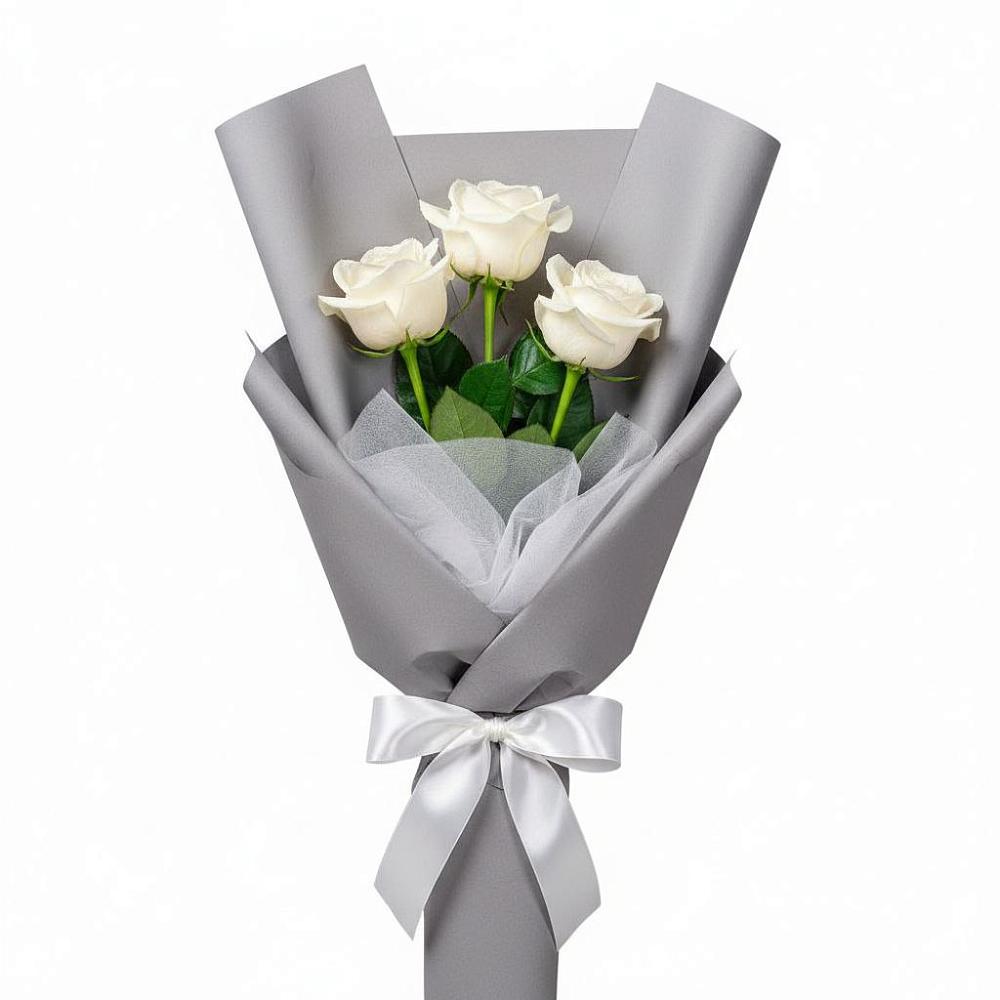 Букет 3 белые розы в Спасс
