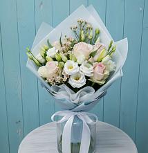 Букет цветов из:  Розы и Лизиантусы в Спасс