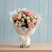 Букет цветов из:  Розы в Спасс
