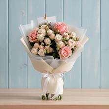 Букет цветов из:  Розы в Спасс