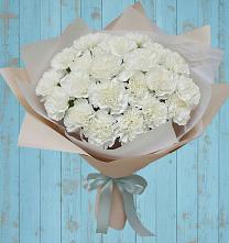 Букет цветов из:  Гвоздики в Спасс